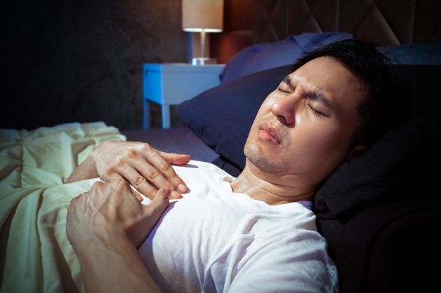Tư thế nằm giúp cải thiện giấc ngủ cho người bị trào ngược dạ dày